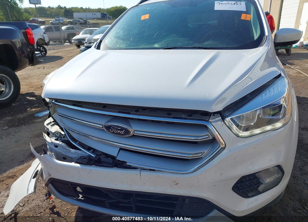 2019 FORD ESCAPE SEL VIN: 1FMCU0HD4KUC31385