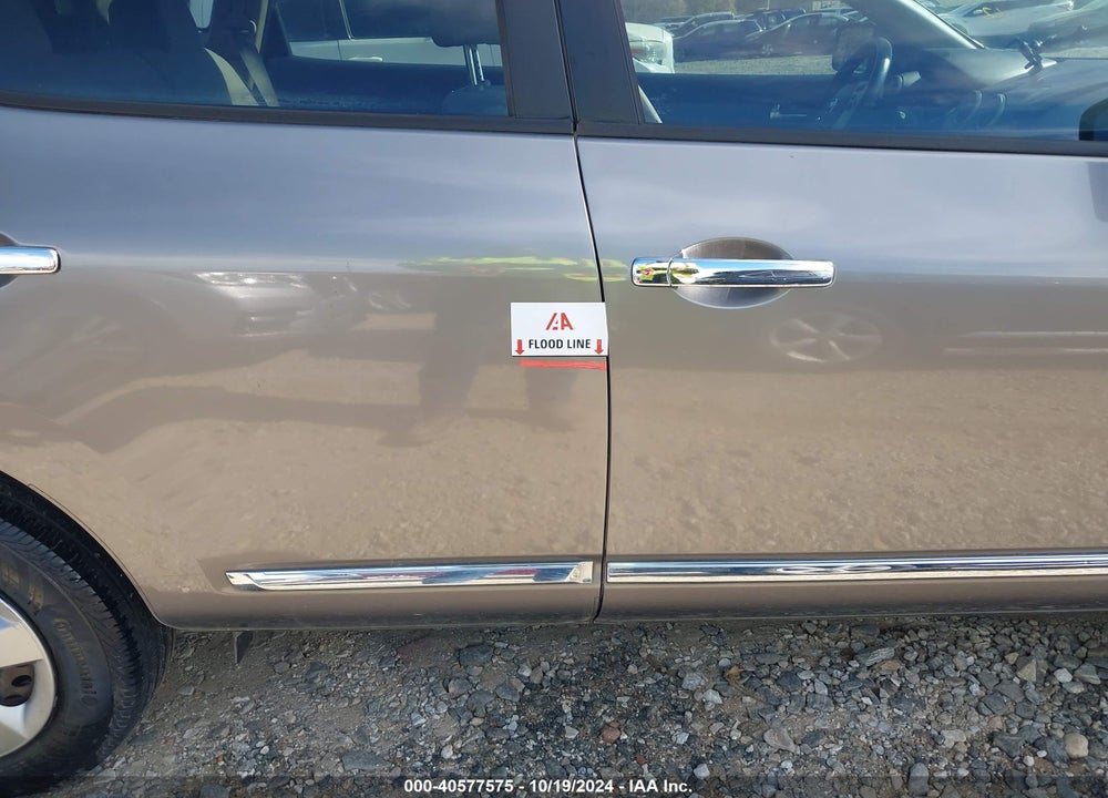 2015 NISSAN ROGUE SELECT S VIN: JN8AS5MT9FW652836