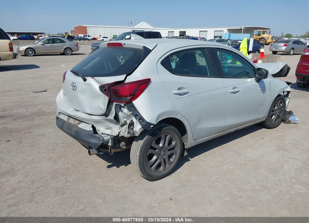 2020 TOYOTA YARIS LE VIN: 3MYDLBJV0LY705472