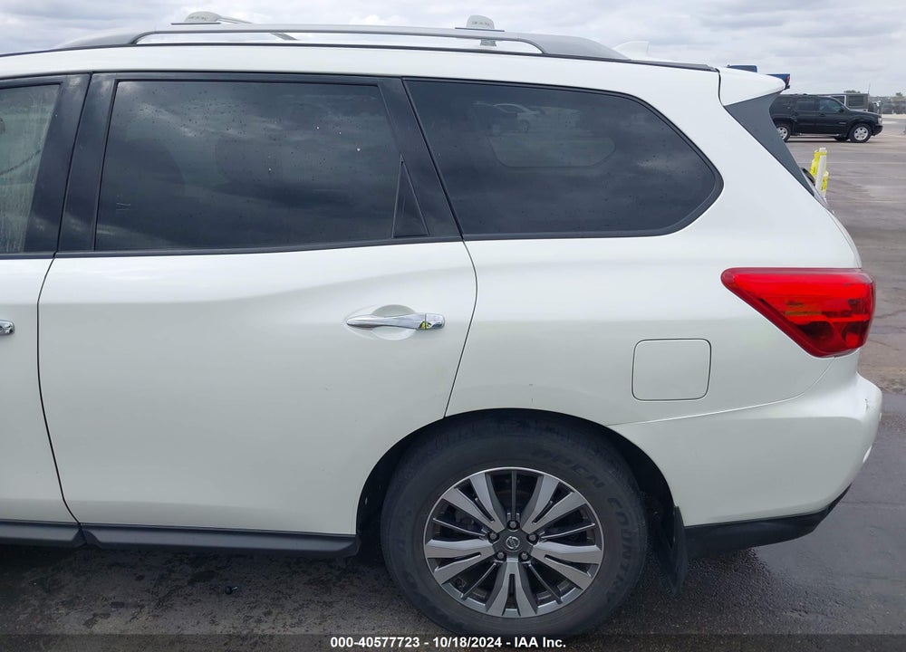 2020 NISSAN PATHFINDER SV 2WD VIN: 5N1DR2BN7LC618507