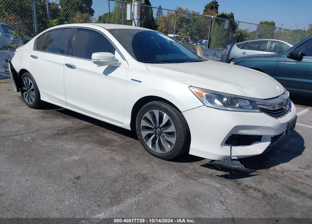 2017 HONDA ACCORD HYBRID VIN: JHMCR6F35HC016131