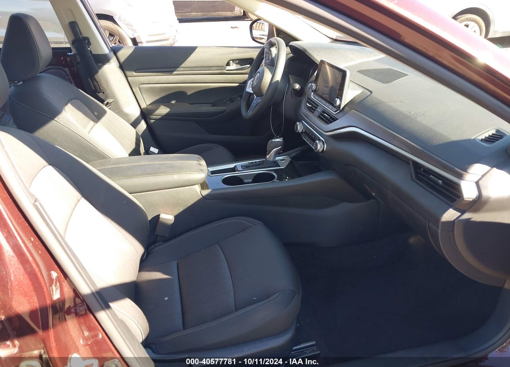 2024 NISSAN ALTIMA SV FWD VIN: 1N4BL4DV8RN380787