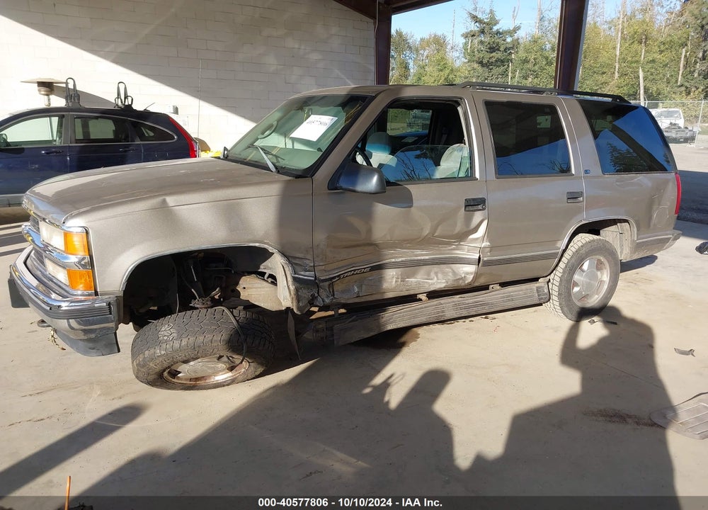 1999 CHEVROLET TAHOE LS VIN: 1GNEK13R8XJ364310