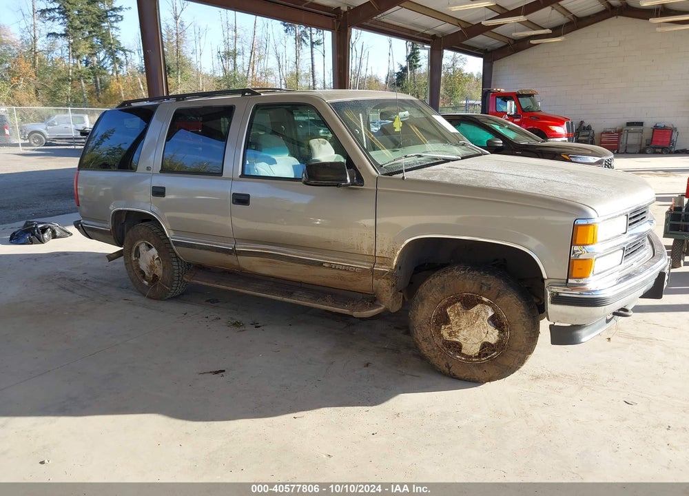 1999 CHEVROLET TAHOE LS VIN: 1GNEK13R8XJ364310
