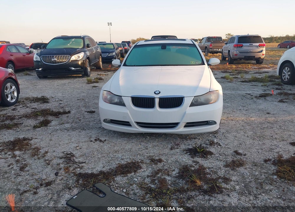 2008 BMW 328I VIN: WBAVC57508NK78033