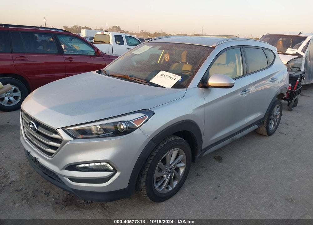2018 HYUNDAI TUCSON SEL VIN: KM8J33A40JU666831
