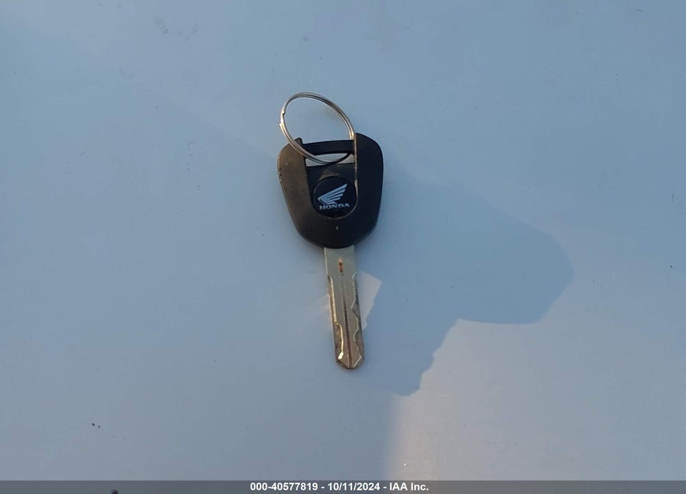 2024 HONDA CMX1100 T VIN: JH2SC8365RK300561
