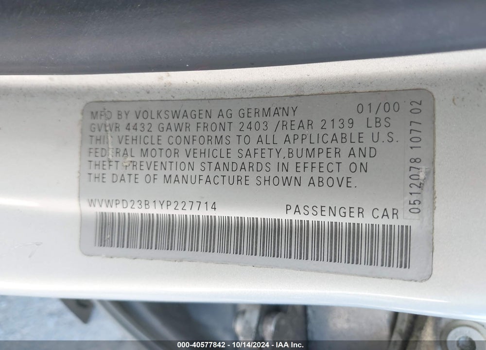 2000 VOLKSWAGEN PASSAT GLX VIN: WVWPD23B1YP227714