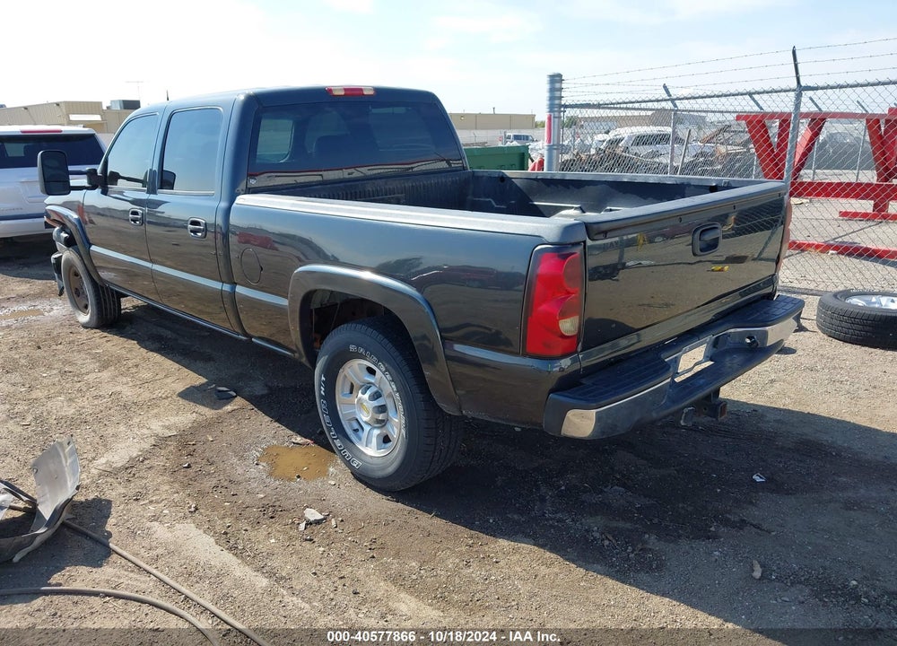 2004 CHEVROLET SILVERADO 2500 LT VIN: 1GCGK23U04F244091