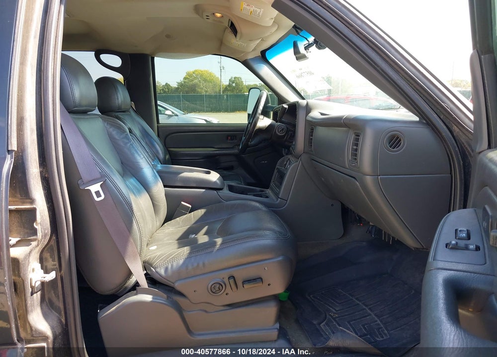 2004 CHEVROLET SILVERADO 2500 LT VIN: 1GCGK23U04F244091