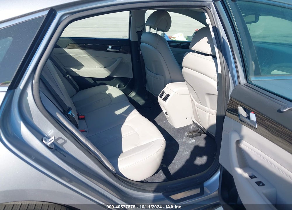 2015 HYUNDAI SONATA LIMITED VIN: 5NPE34AFXFH016516