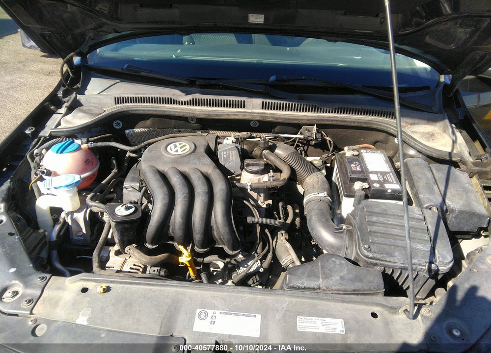 2014 VOLKSWAGEN JETTA 2.0L S VIN: 3VW2K7AJ3EM385056