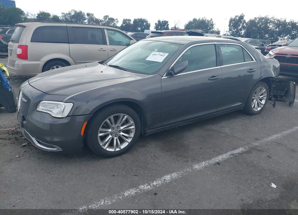 2018 CHRYSLER 300 TOURING L VIN: 2C3CCAAGXJH275754