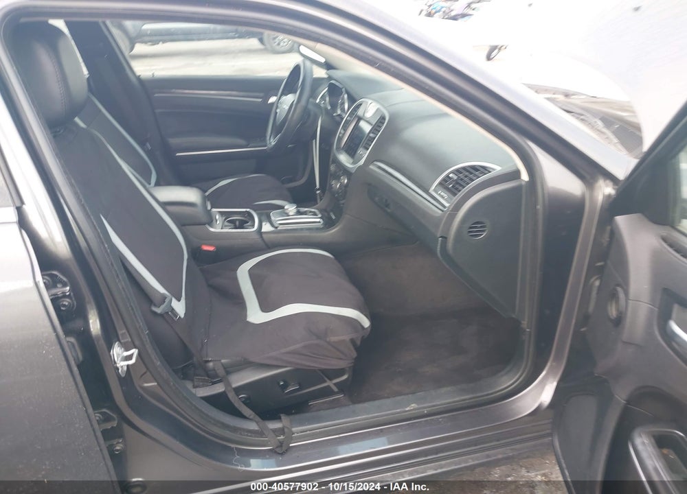 2018 CHRYSLER 300 TOURING L VIN: 2C3CCAAGXJH275754