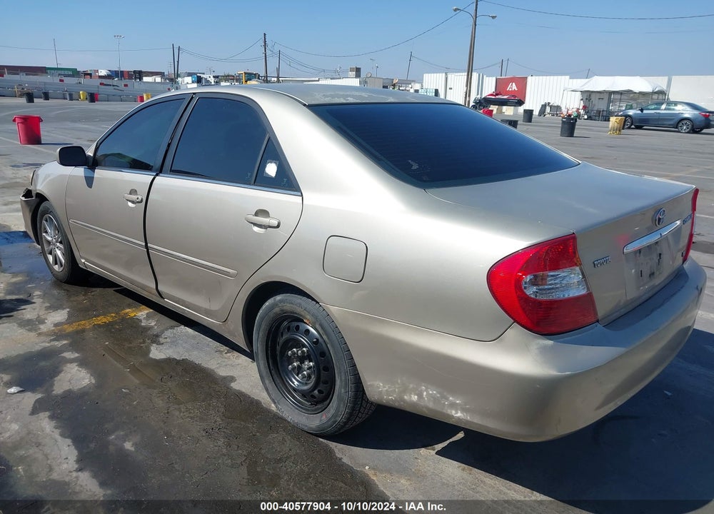 2002 TOYOTA CAMRY XLE V6 VIN: 4T1BF32K22U533871