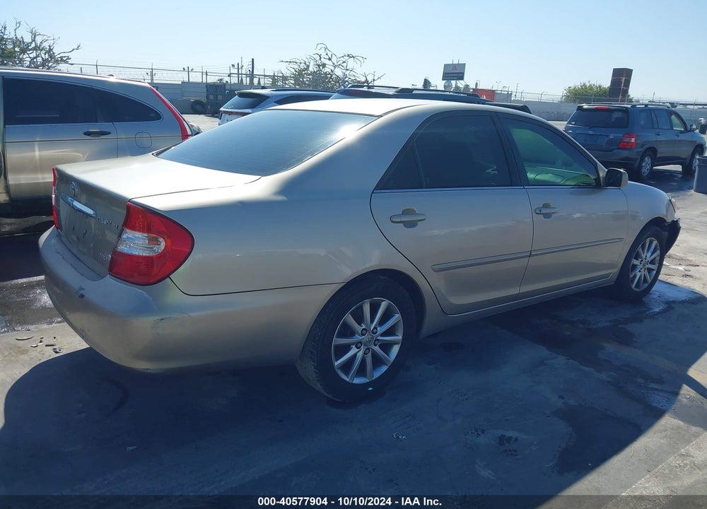 2002 TOYOTA CAMRY XLE V6 VIN: 4T1BF32K22U533871