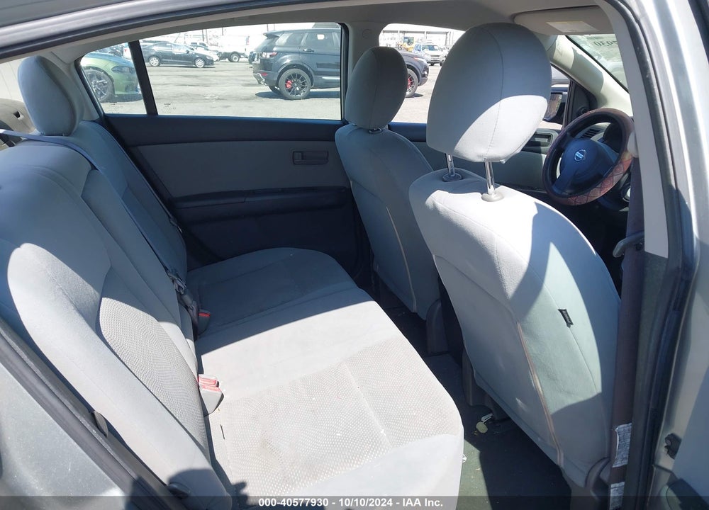 2011 NISSAN SENTRA 2.0 VIN: 3N1AB6AP2BL672325