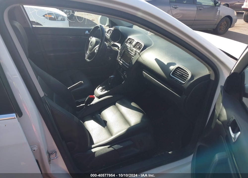 2014 VOLKSWAGEN JETTA SPORTWAGEN 2.0L TDI VIN: 3VWPL7AJ9EM621423
