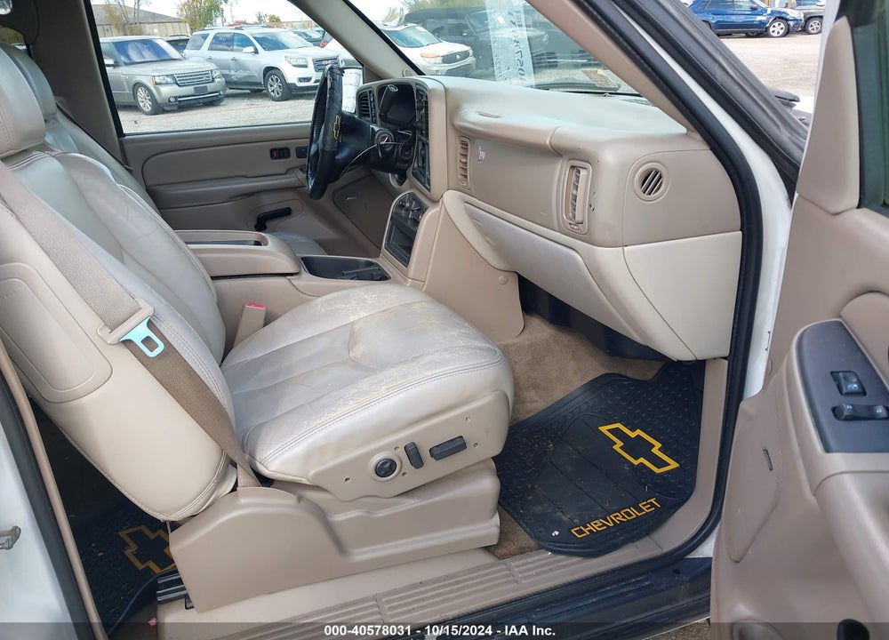 2005 CHEVROLET SUBURBAN 1500 Z71 VIN: 3GNFK16Z25G282314
