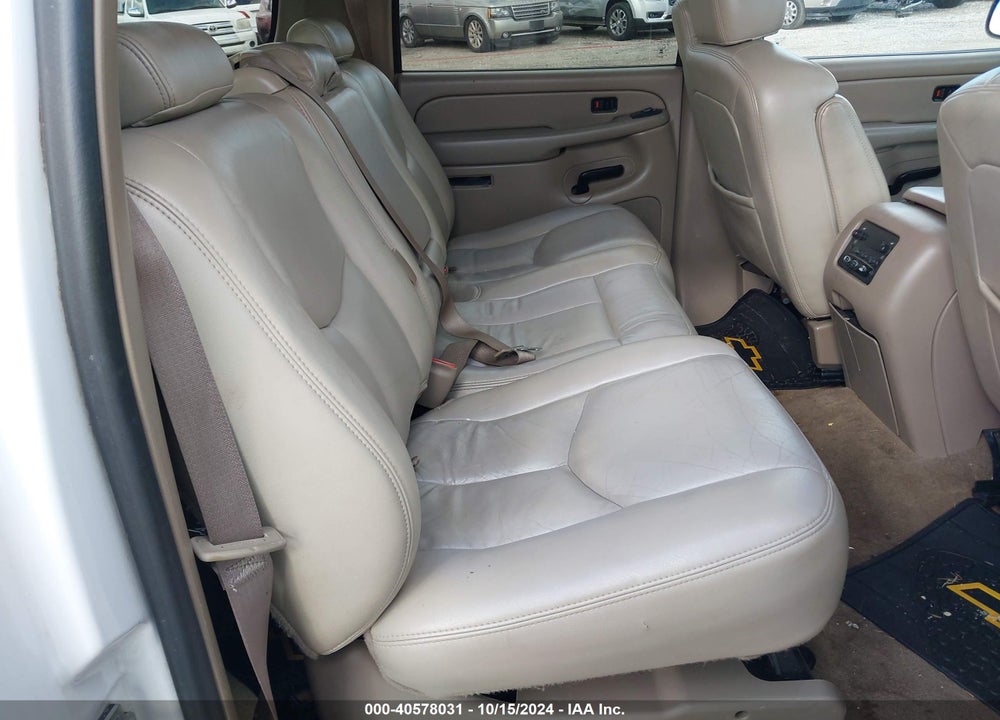 2005 CHEVROLET SUBURBAN 1500 Z71 VIN: 3GNFK16Z25G282314