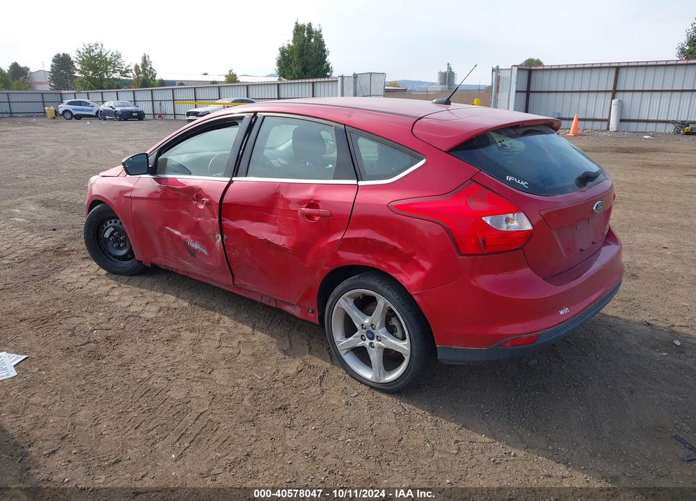 2012 FORD FOCUS TITANIUM VIN: 1FAHP3N22CL347767