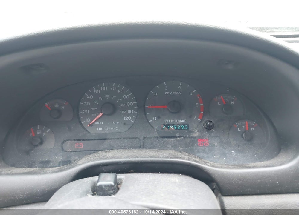2000 FORD MUSTANG VIN: 1FAFP4043YF269480