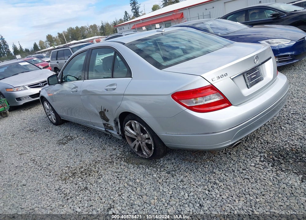 2008 MERCEDES-BENZ C 300 LUXURY/SPORT VIN: WDDGF54X78F131085