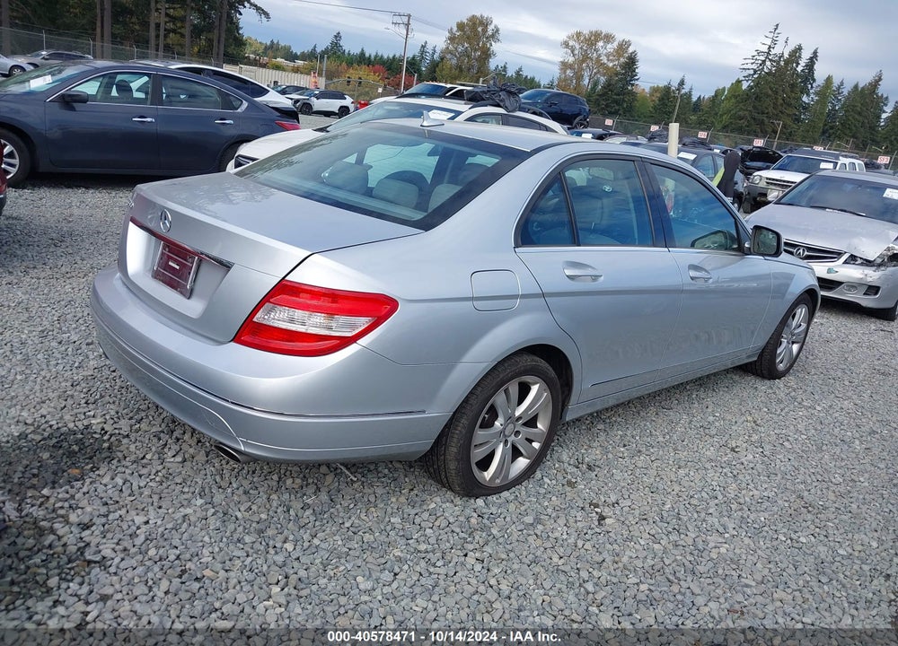 2008 MERCEDES-BENZ C 300 LUXURY/SPORT VIN: WDDGF54X78F131085