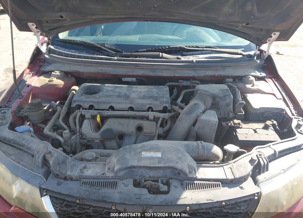 2011 KIA FORTE EX VIN: KNAFU4A25B5461090