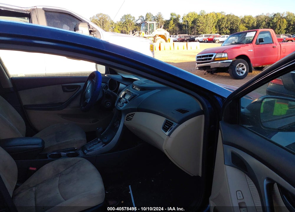 2013 HYUNDAI ELANTRA GLS VIN: KMHDH4AE1DU868529