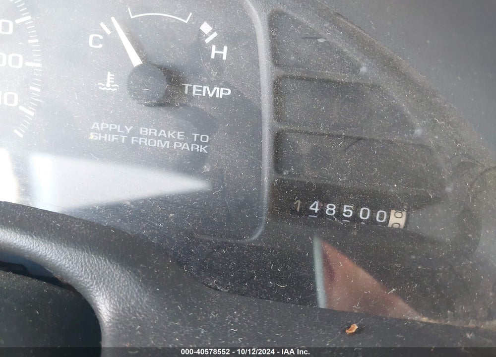 1998 CHEVROLET CAVALIER VIN: 1G1JC5243W7114897
