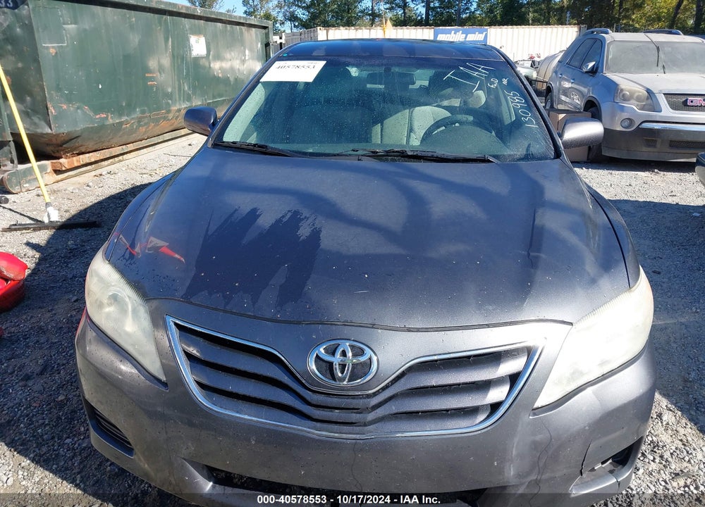 2011 TOYOTA CAMRY LE VIN: 4T1BF3EK2BU130985