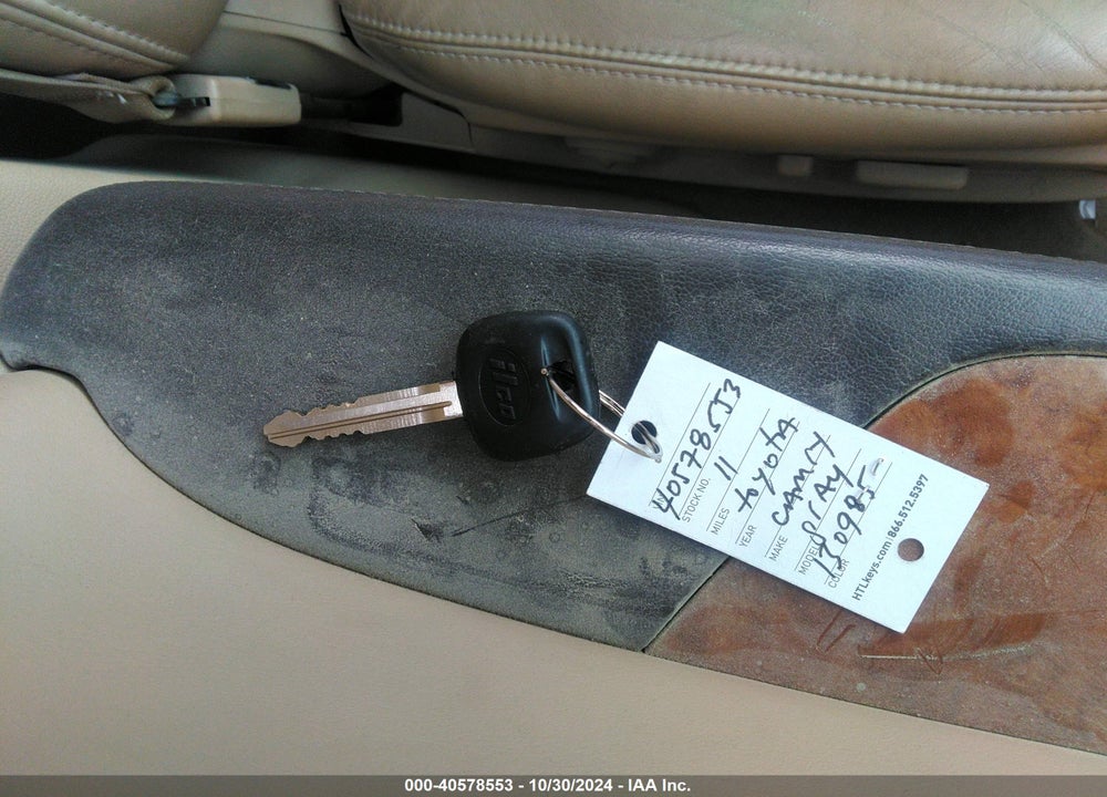 2011 TOYOTA CAMRY LE VIN: 4T1BF3EK2BU130985