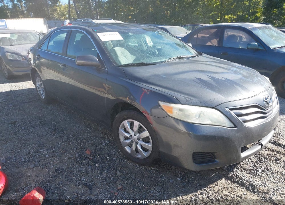 2011 TOYOTA CAMRY LE VIN: 4T1BF3EK2BU130985