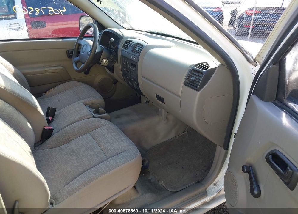 2005 CHEVROLET COLORADO VIN: 1GCCS196958198476