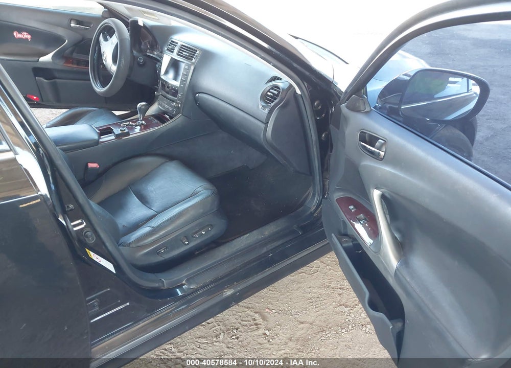 2008 LEXUS IS 250 VIN: JTHBK262885082130