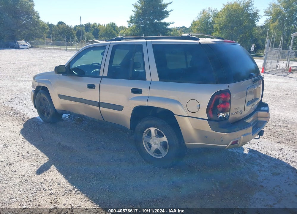 2005 CHEVROLET TRAILBLAZER LS VIN: 1GNDS13S152193759