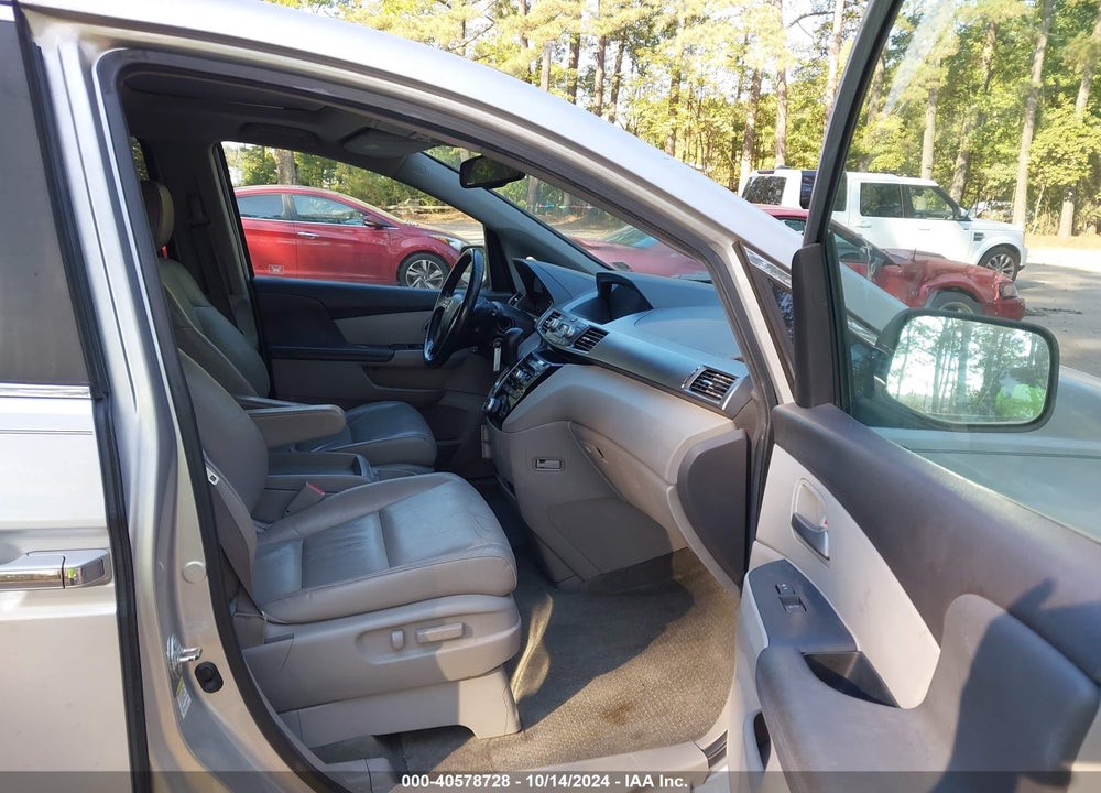 2011 HONDA ODYSSEY EX-L VIN: 5FNRL5H61BB052164