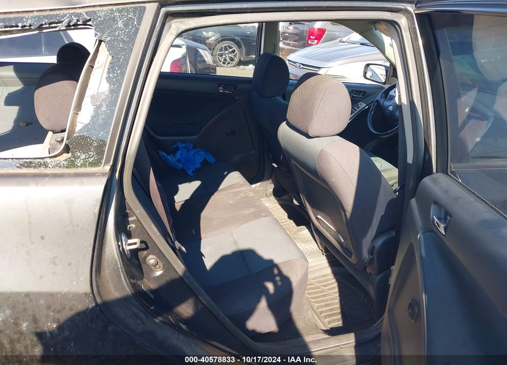 2005 TOYOTA MATRIX/XR VIN: 2T1KR32E85C469472