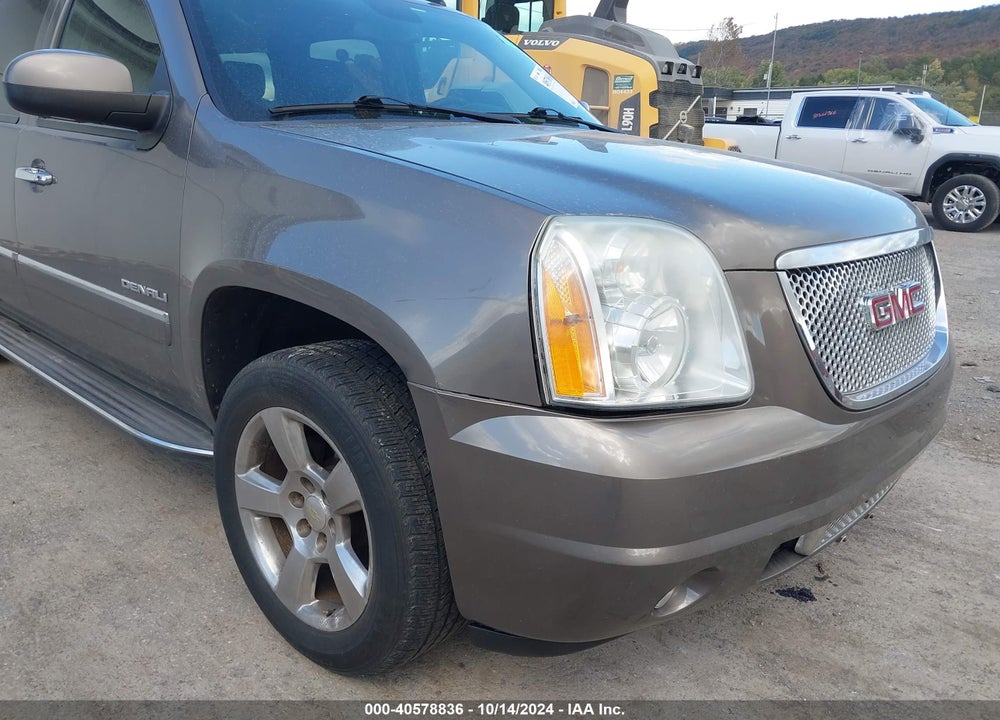 2012 GMC YUKON XL 1500 DENALI VIN: 1GKS2MEF7CR286005