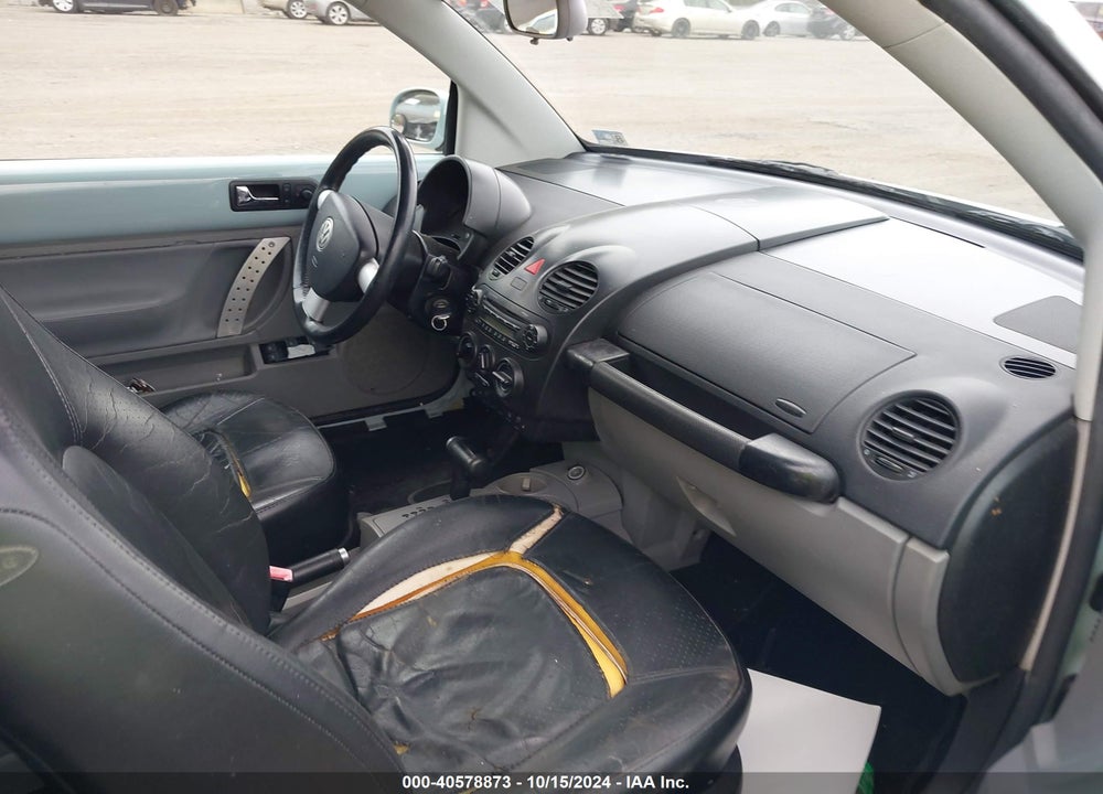 2004 VOLKSWAGEN NEW BEETLE GLS VIN: 3VWCM31Y04M333497