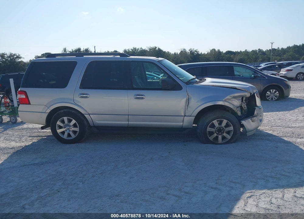 2010 FORD EXPEDITION XLT VIN: 1FMJU1F53AEA63787