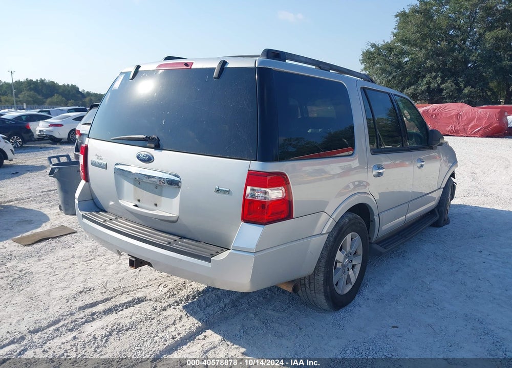 2010 FORD EXPEDITION XLT VIN: 1FMJU1F53AEA63787