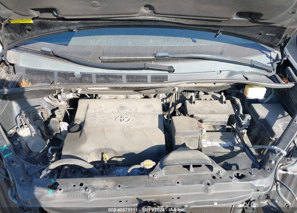 2015 TOYOTA SIENNA LE 8 PASSENGER VIN: 5TDKK3DC0FS550118