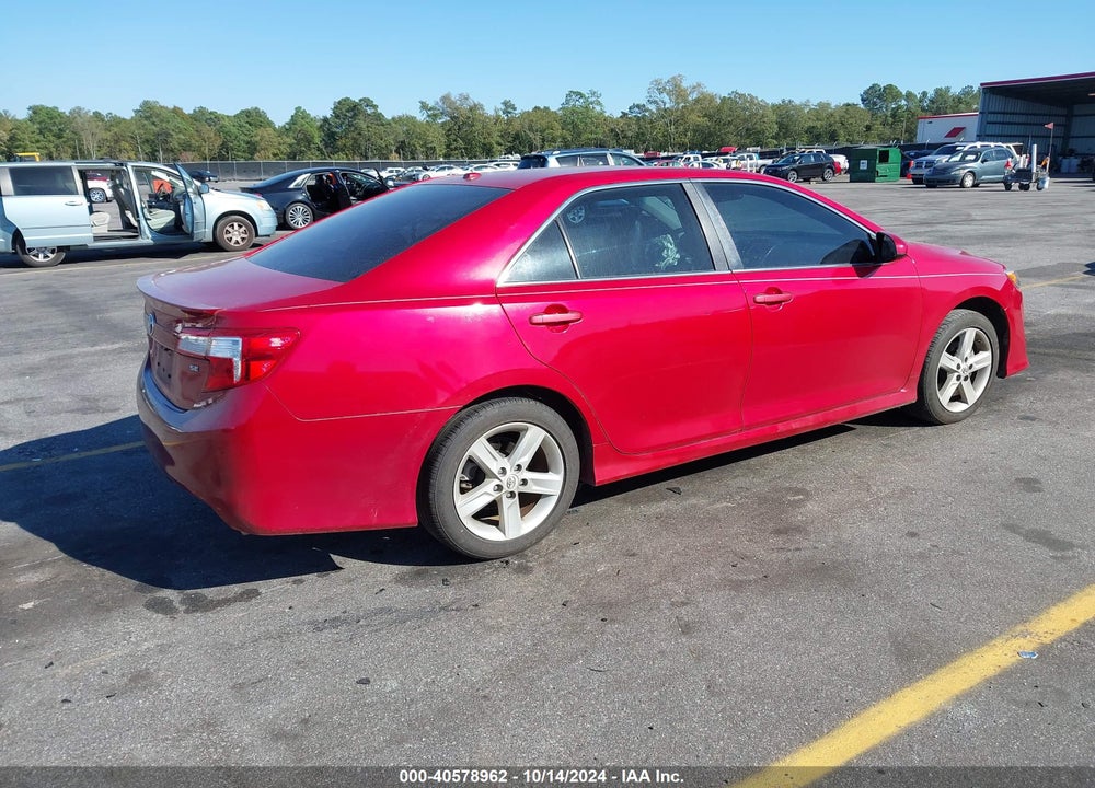 2014 TOYOTA CAMRY SE VIN: 4T1BF1FK7EU780709