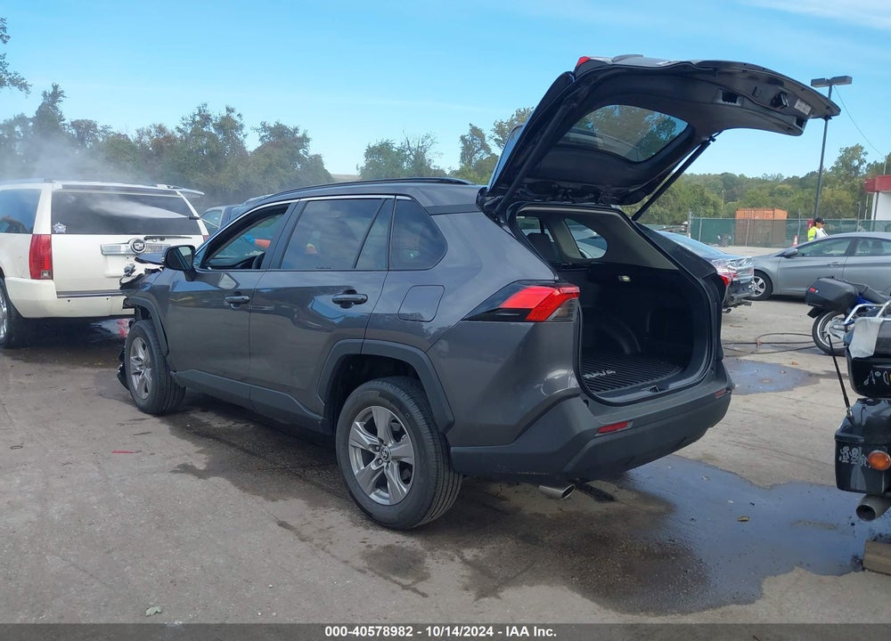 2024 TOYOTA RAV4 XLE VIN: 2T3P1RFV5RC465239