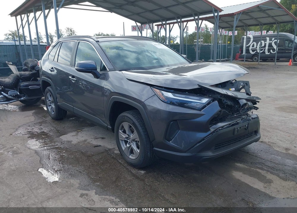 2024 TOYOTA RAV4 XLE VIN: 2T3P1RFV5RC465239