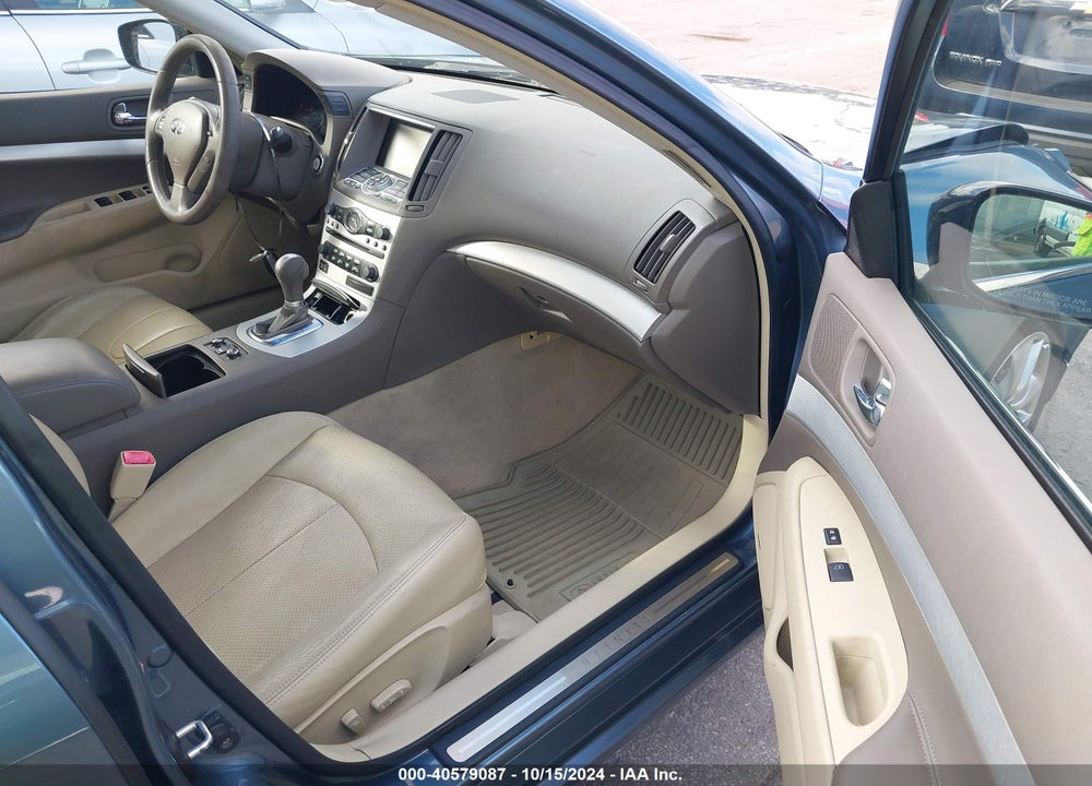 2009 INFINITI G37X VIN: JNKCV61F49M354600