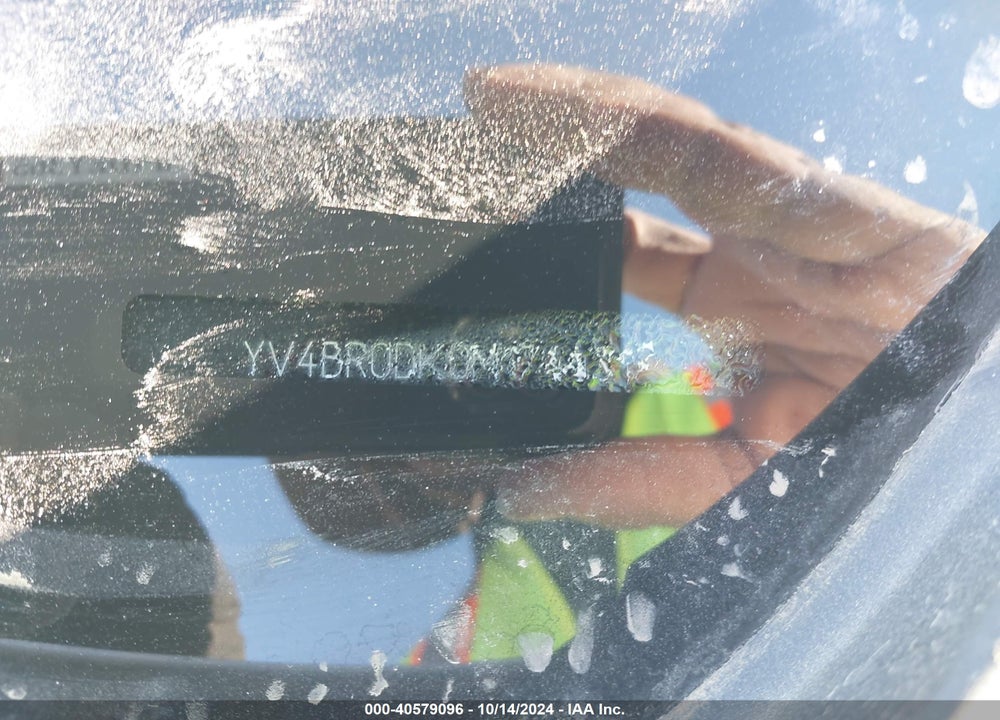 2021 VOLVO XC60 RECHARGE PLUG-IN HYBRID T8 INSCRIPTION EXPRESSION VIN: YV4BR0DK0M1744317