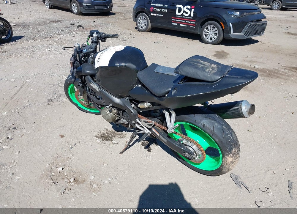 2002 HONDA CBR600 F4 VIN: JH2PC35192M301135